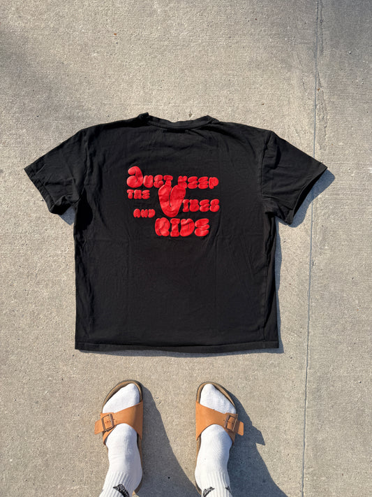 T-shirt KEEP THE VIBES